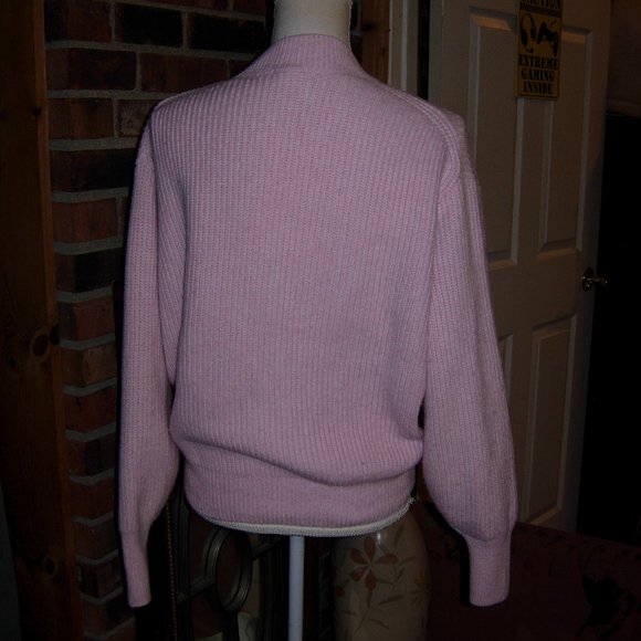 Light Baby Pink Sweater S - Picture 3 of 4
